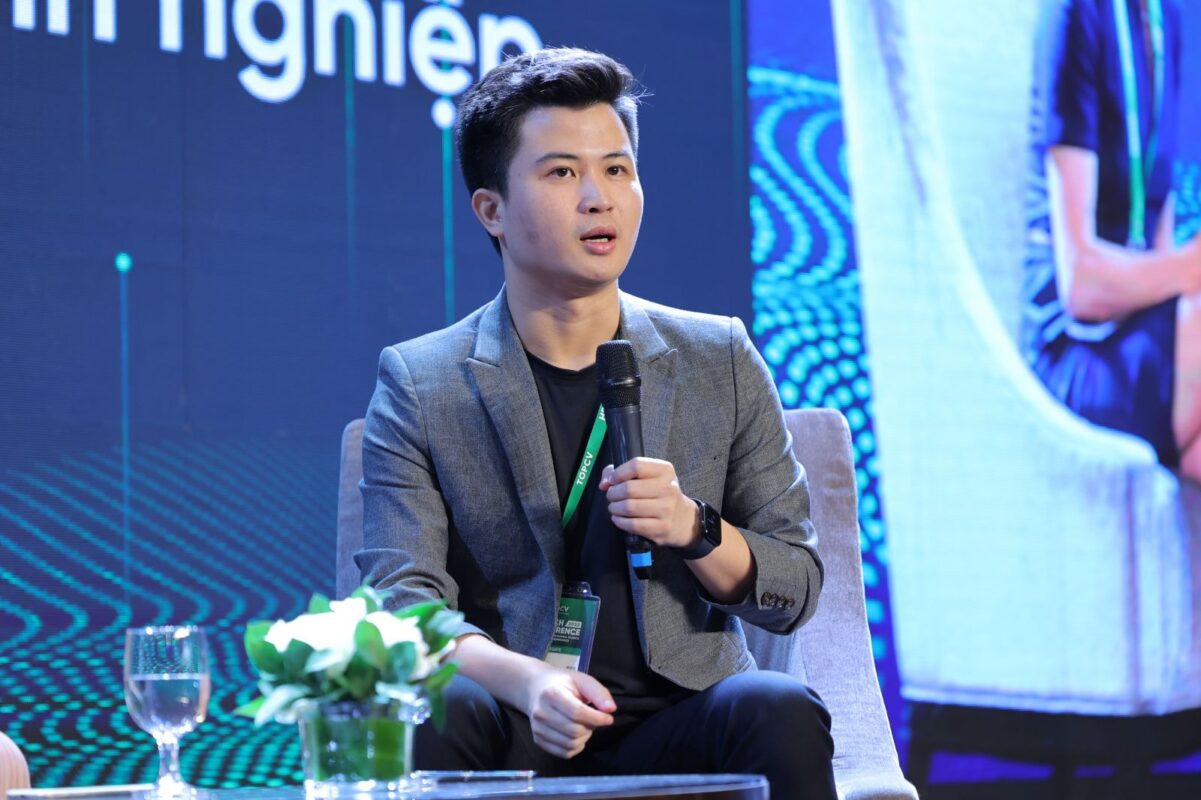 Bước khởi đầu không dễ dàng của tác giả VSbet